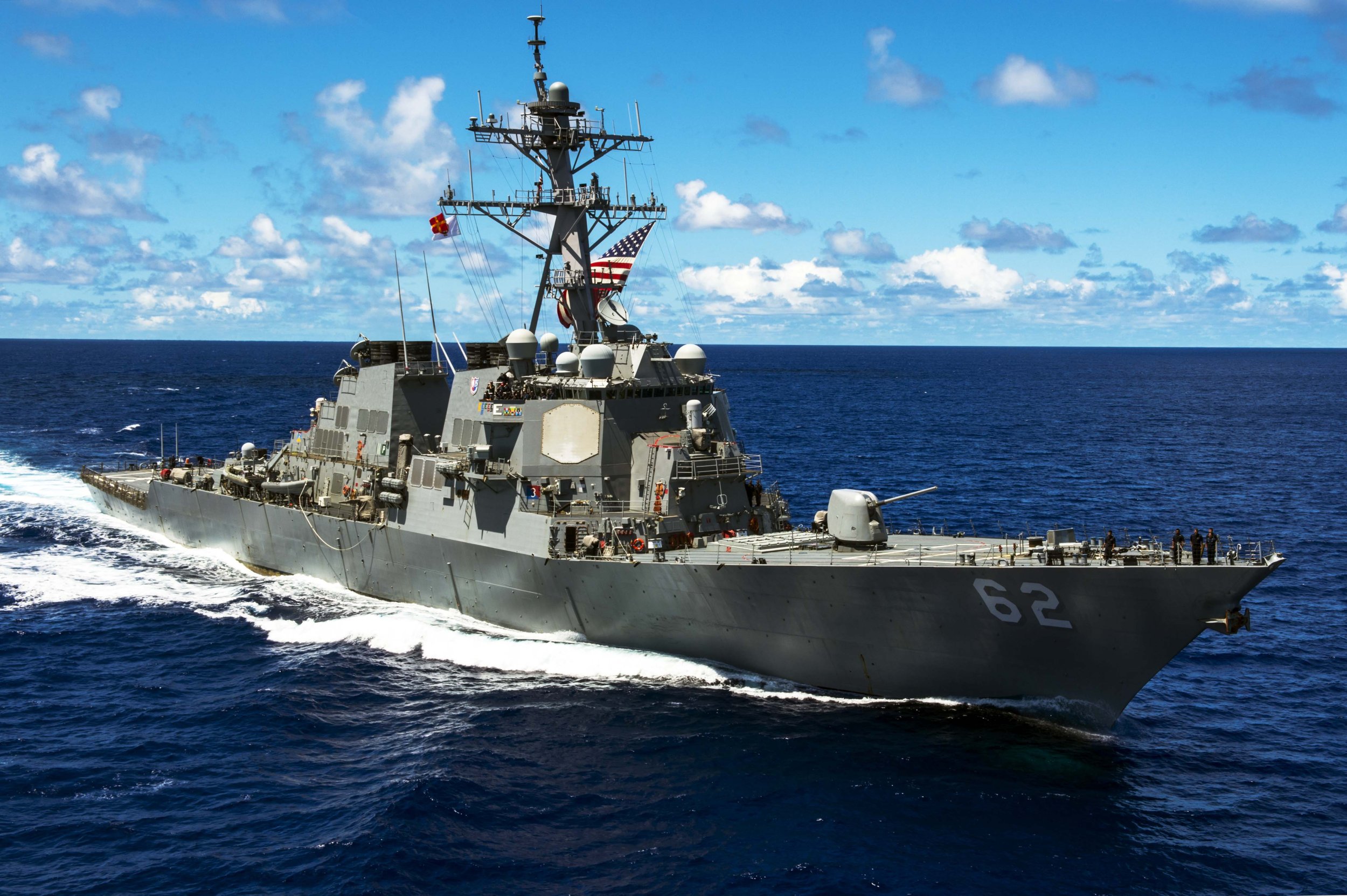 us-navy-destroyer-sails-in-south-china-sea-amid-chinese-combat-drills