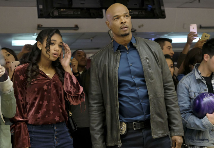 Chandler Kinney as Riana, Damon Wayans as Murtaugh