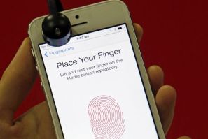 iPhone fingerprint
