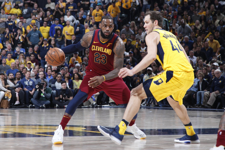 LeBron James Bojan Bogdanovic