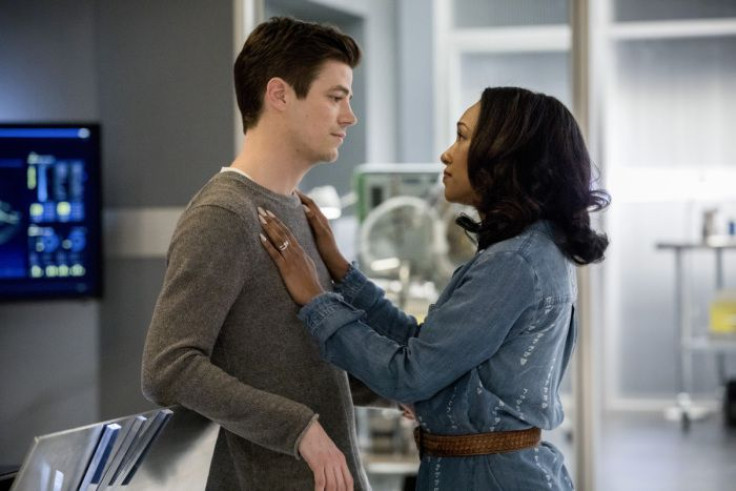 Grant Gustin as Barry, Candice Patton as Iris