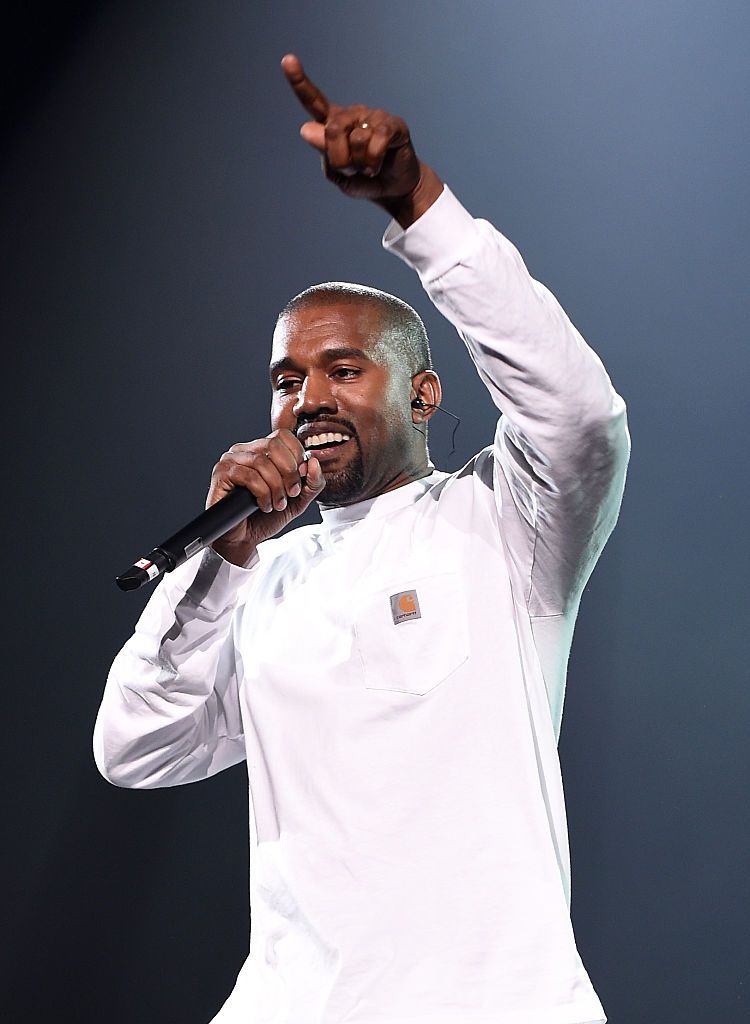 Kanye West former fans get rid of their tattoos