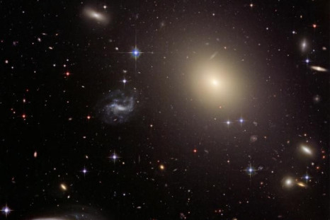 Lensing Galaxy ESO 325-G004