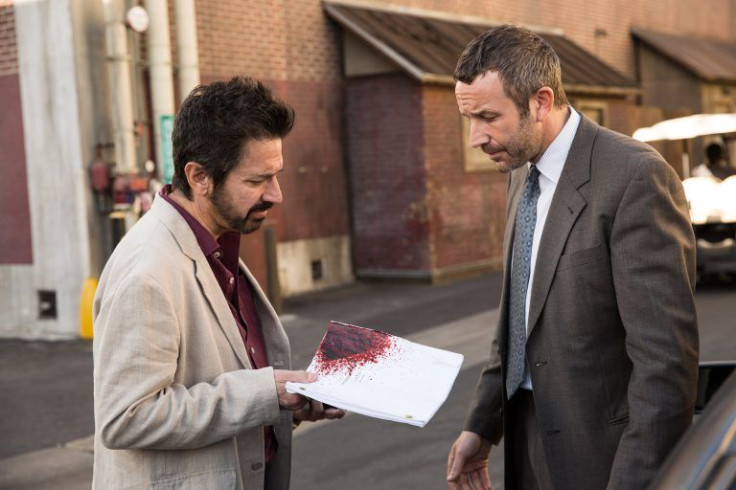 Ray Romano as Rick, Chris O’Dowd as Miles