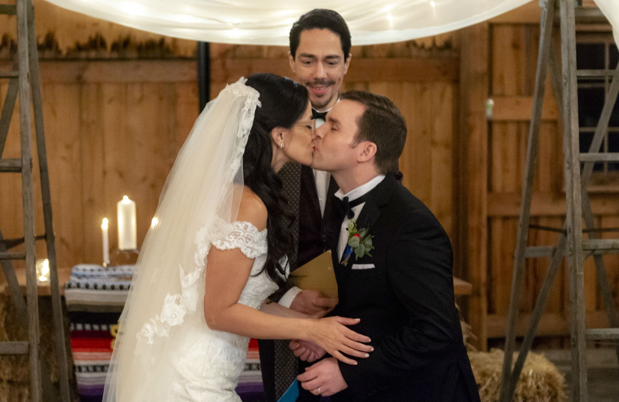  Signed Sealed Delivered To The Altar Hallmark Movies Premiere 