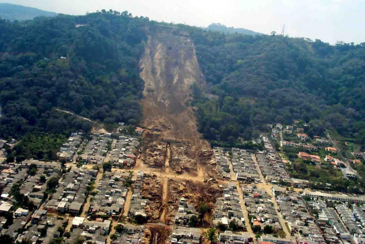 Landslide in El Salvador 