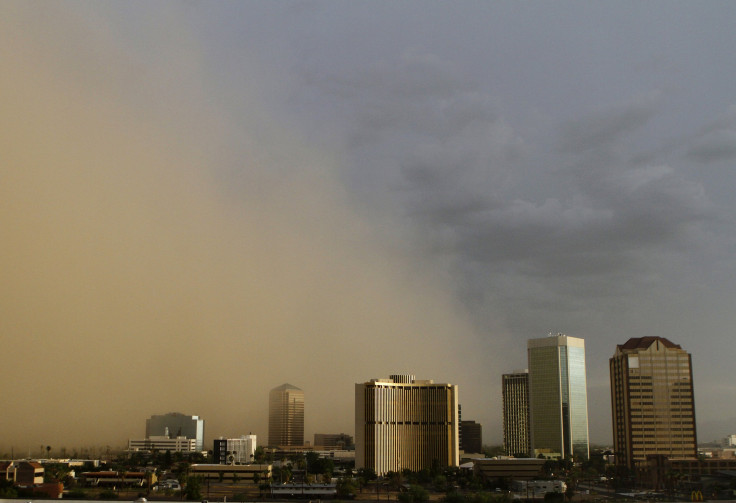 dust storm 