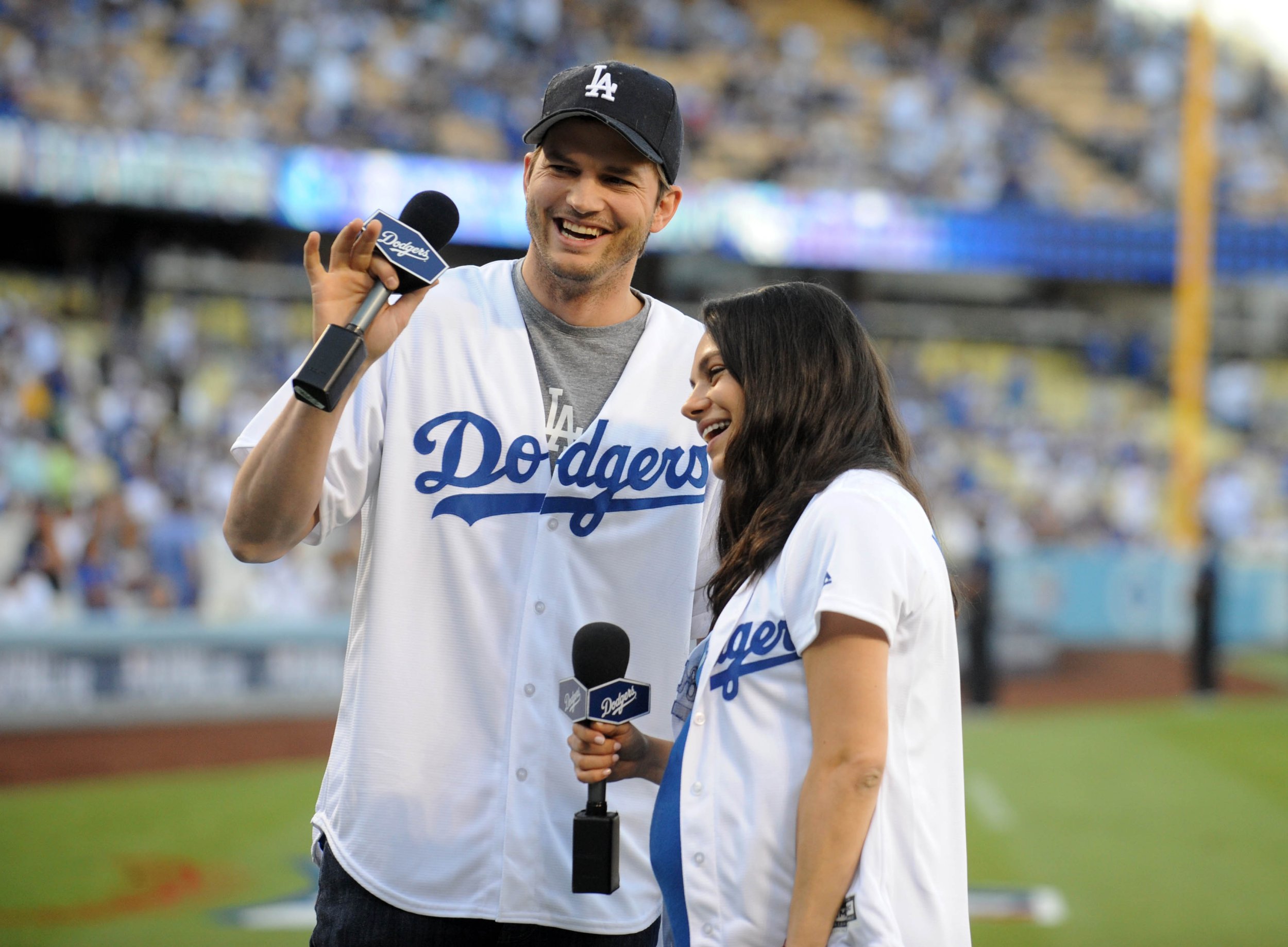 Real Story Behind Mila Kunis Ashton Kutcher S Marriage Crisis Amid Fight Rumors Ibtimes