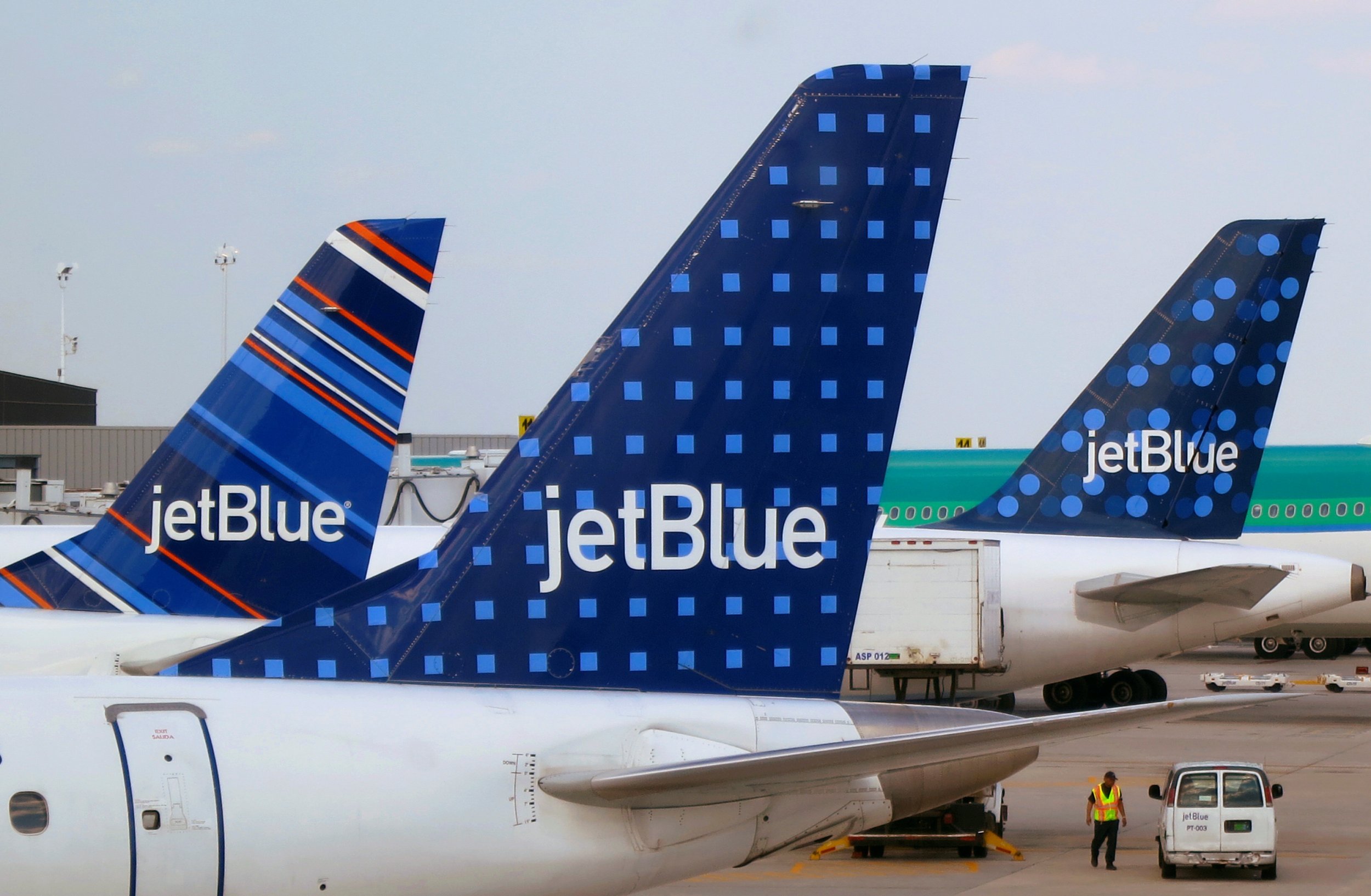 JetBlue First Airline Requiring Face Masks To Fly Here’s What