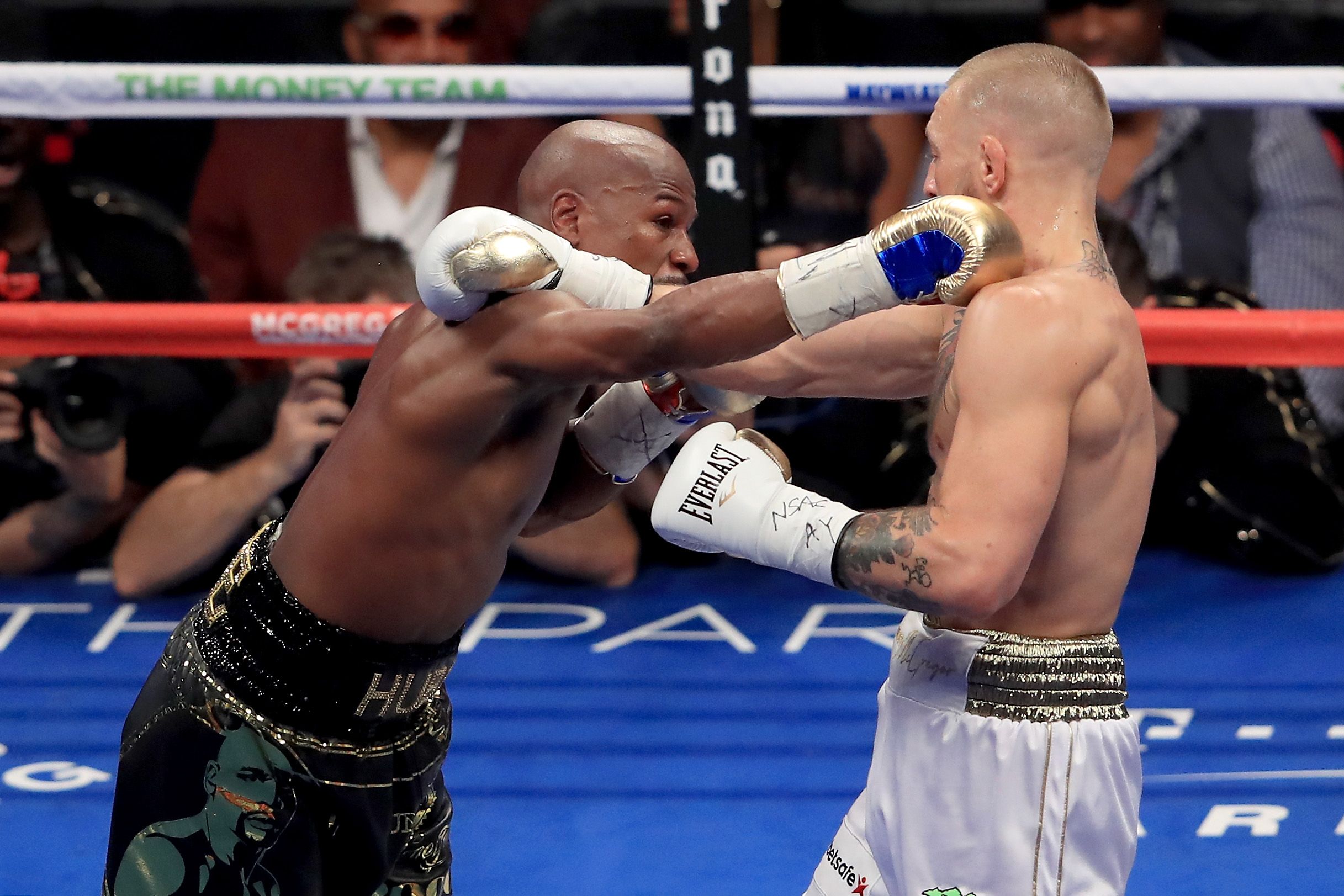 Floyd Mayweather vs Conor McGregor is a farce that cons the paying public -  here's why - Craig Johns - Chronicle Live