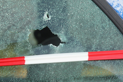 22 Car Break-Ins After University Distributes Glass Breakers To Students