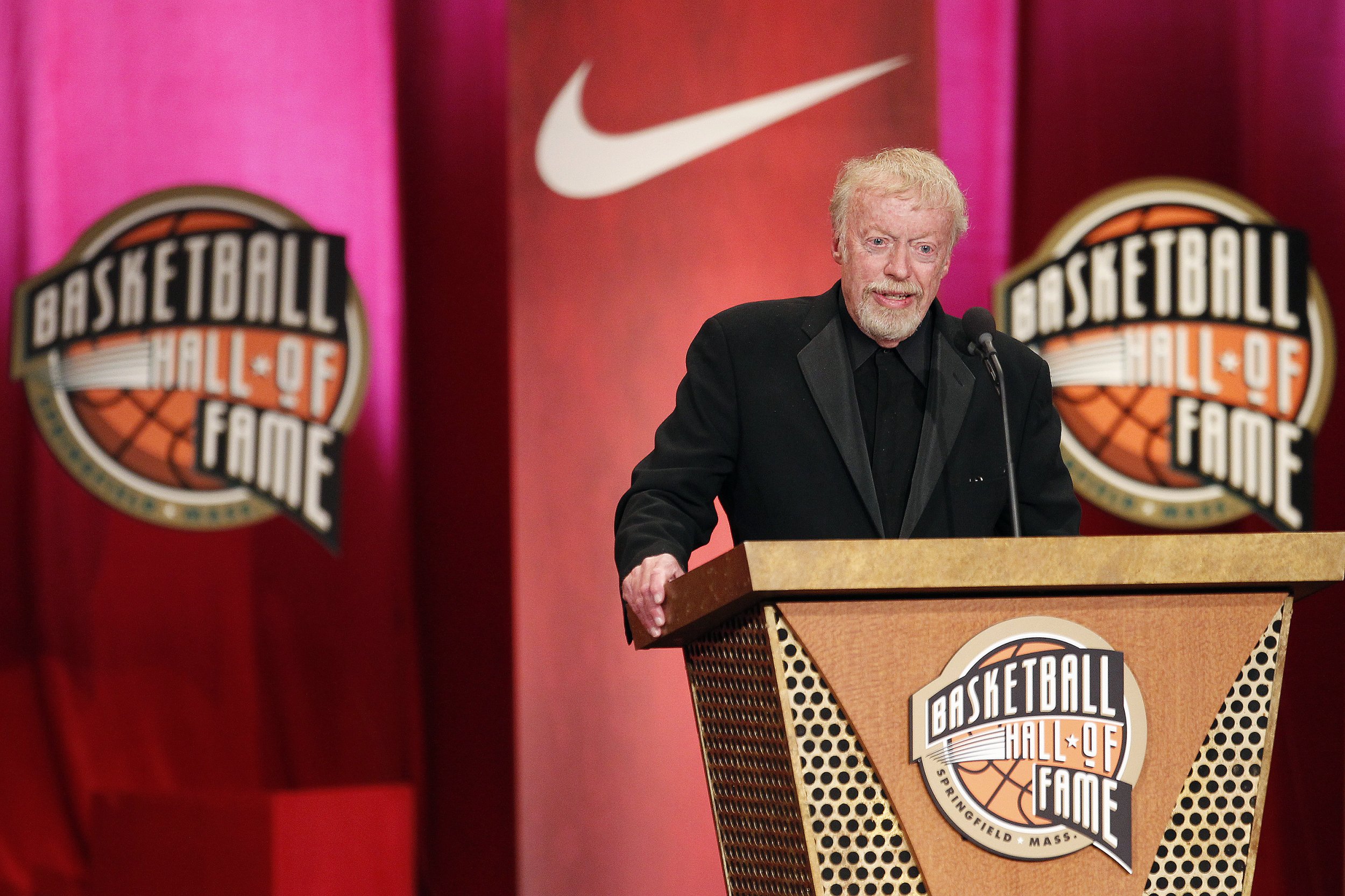 Phil Knight Net Worth Nike Founder Is Richest Person In Portland