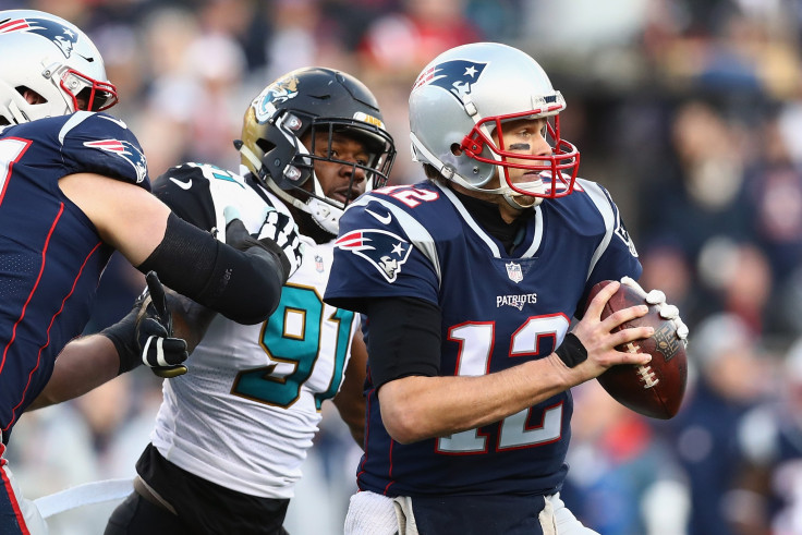 Tom Brady Patriots Jaguars