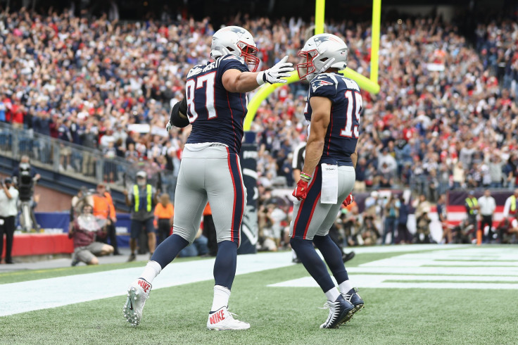 Rob Gronkowski Chris Hogan Patriots