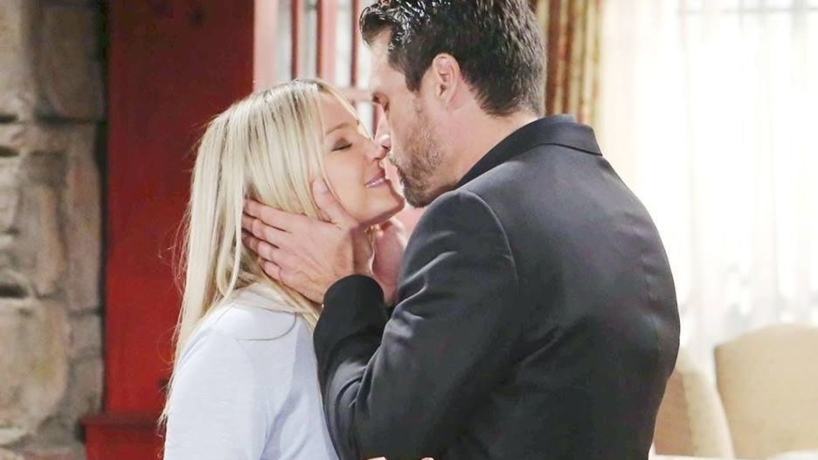 'Young And The Restless' Spoilers: Will Sharon Stand Nick Up? | IBTimes