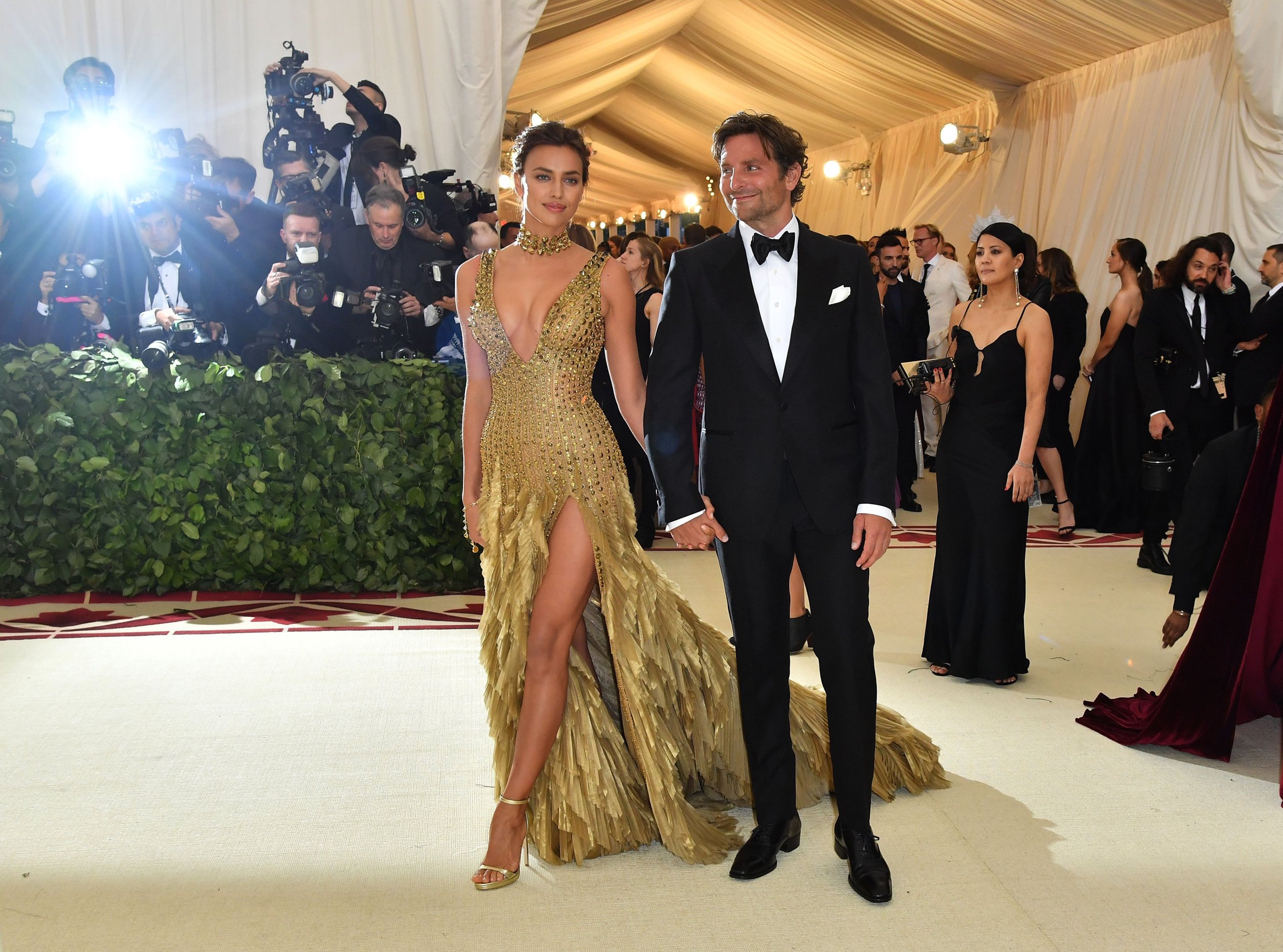 Bradley Cooper and Irina Shayk Walk Met Gala Red Carpet Together