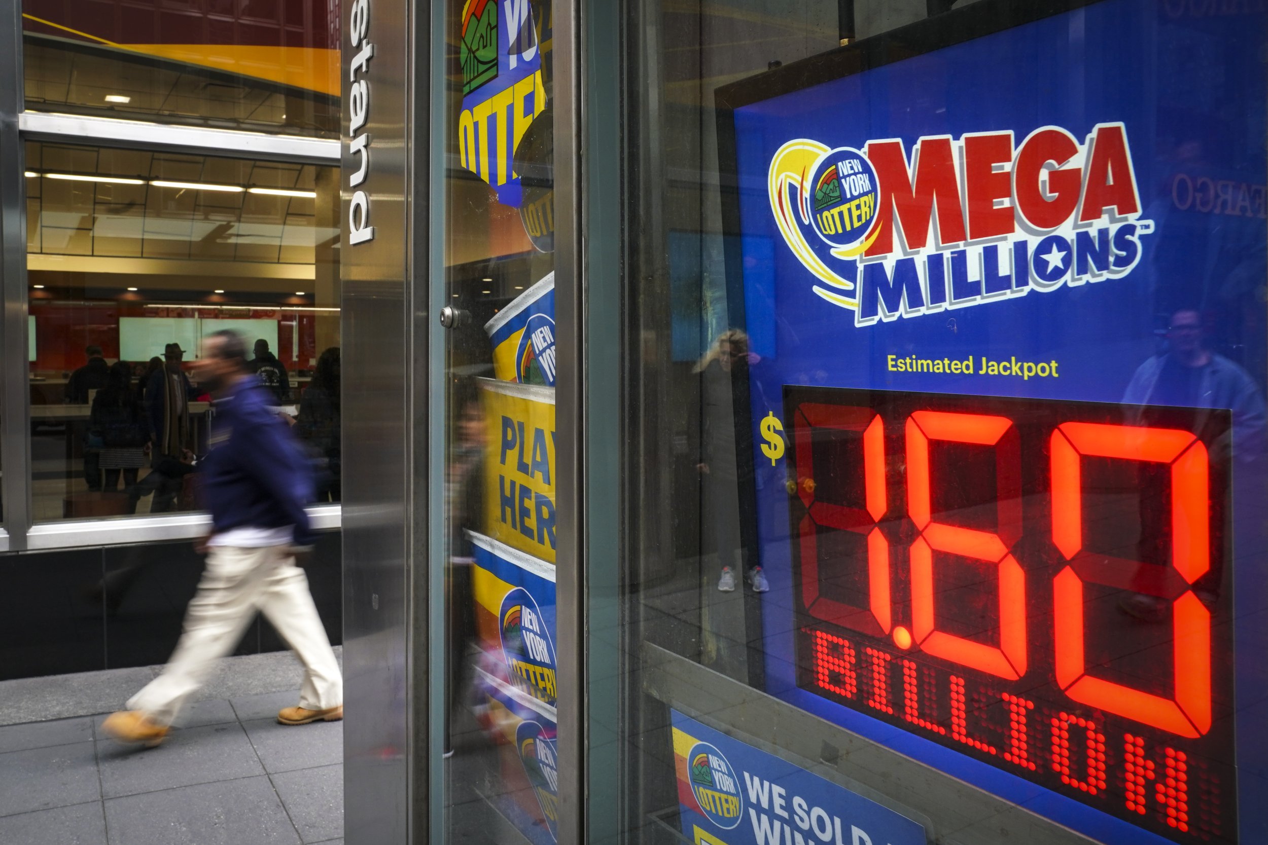 Iowa Man Wins $1 Million Mega Millions After Clerk Makes Mistake With ...