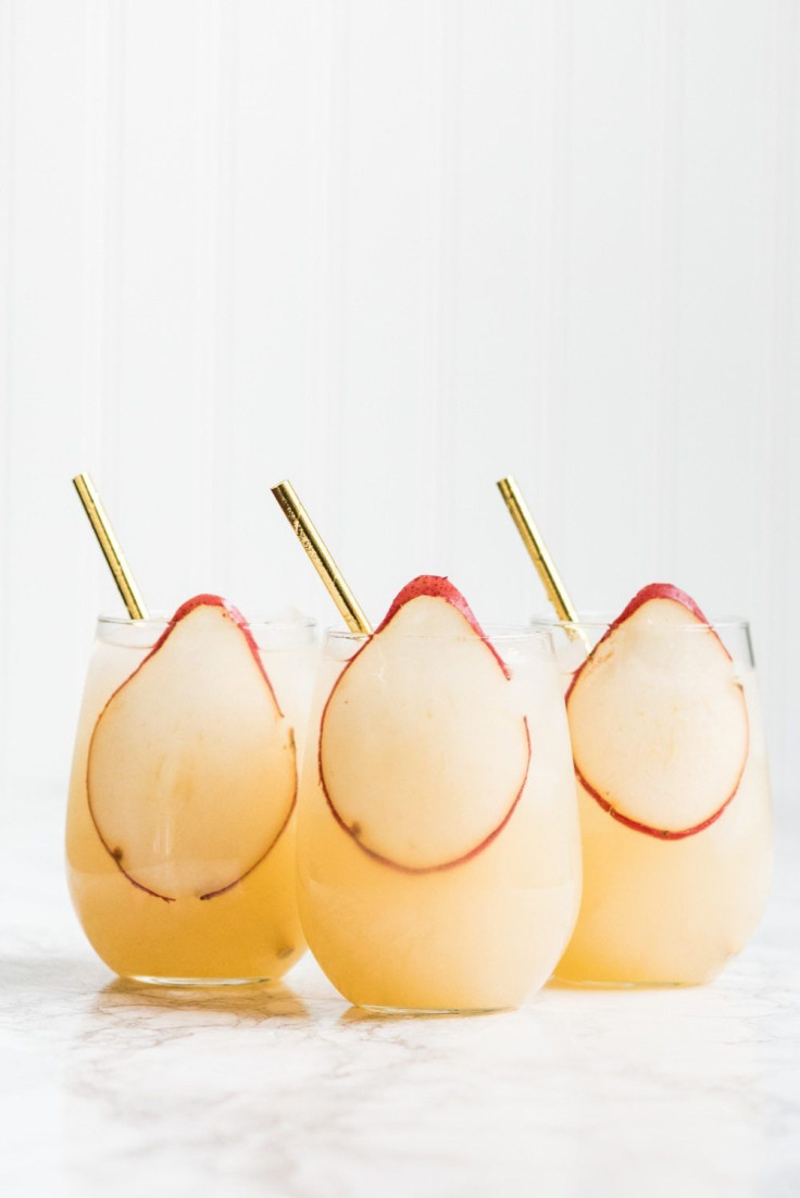 Fizzy Pear Spiked Punch, Le Grand Courtage