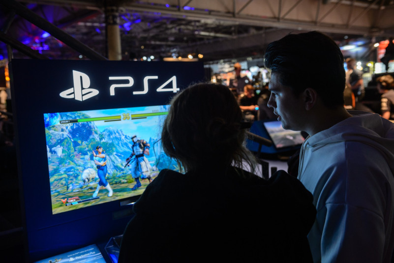 Blockchain gaming