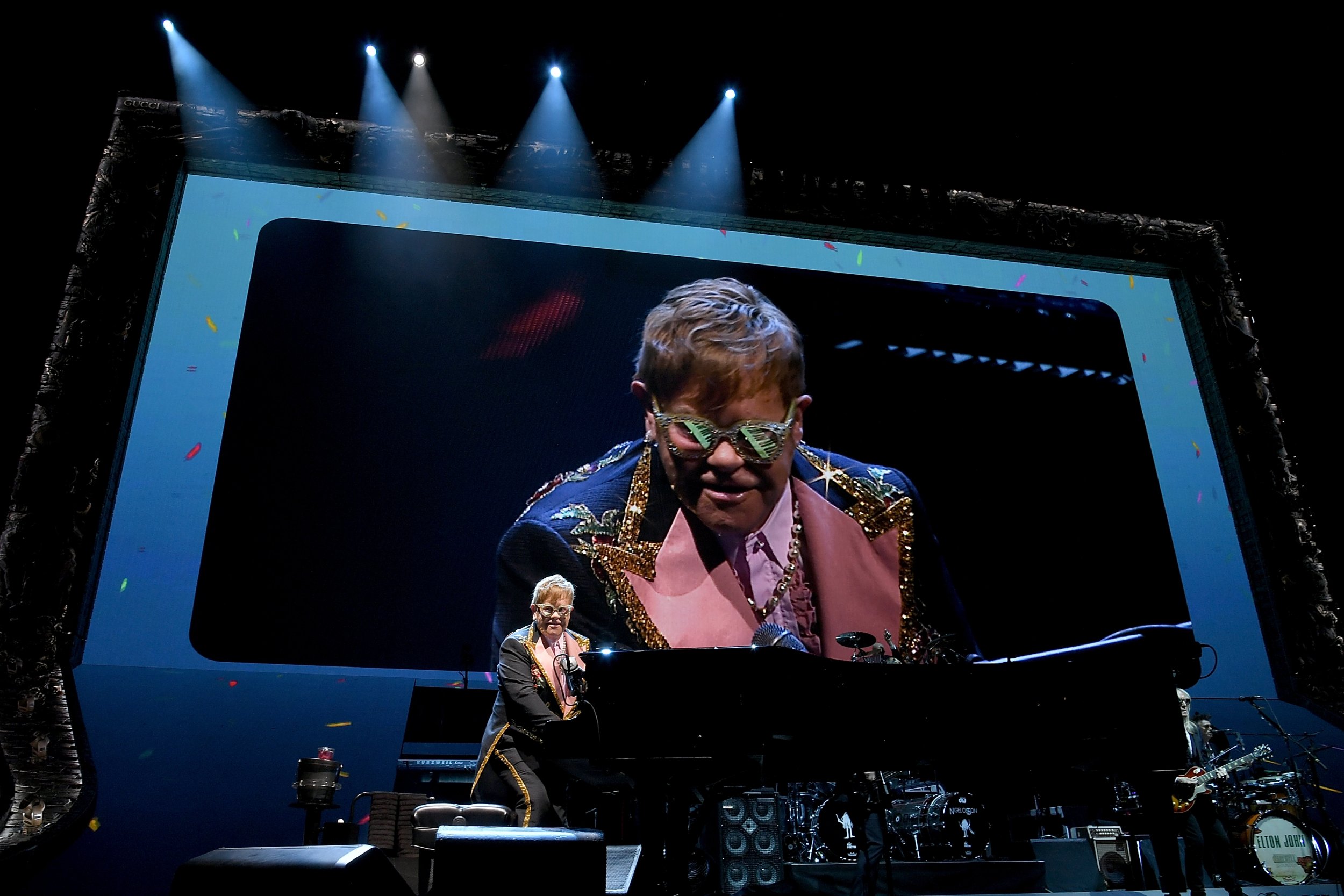 Elton John Concert Not Canceled Florida Shows Rescheduled Due To Ear