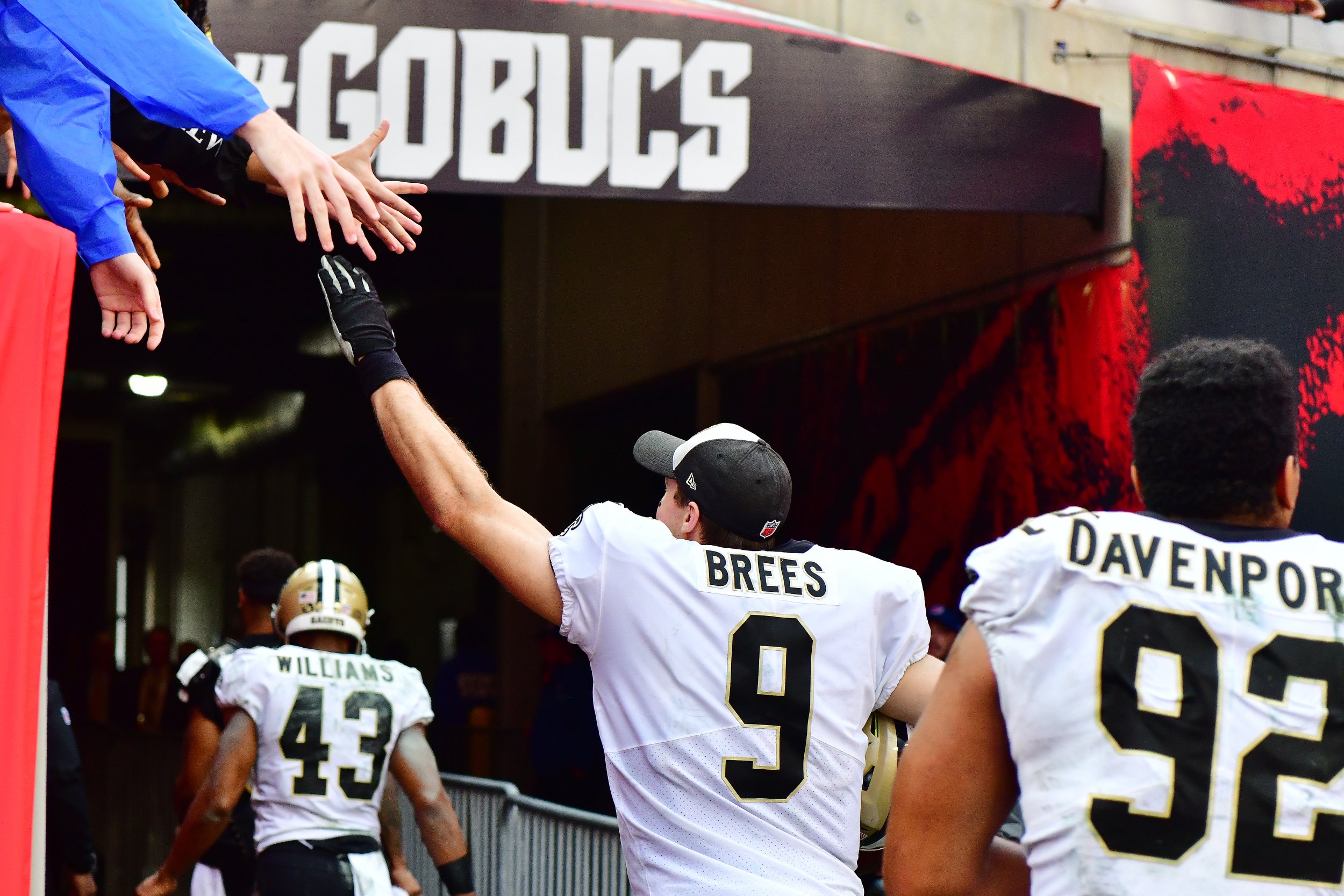 NFC Betting Odds: Do Oddsmakers Predict Saints Or Rams To Win ...