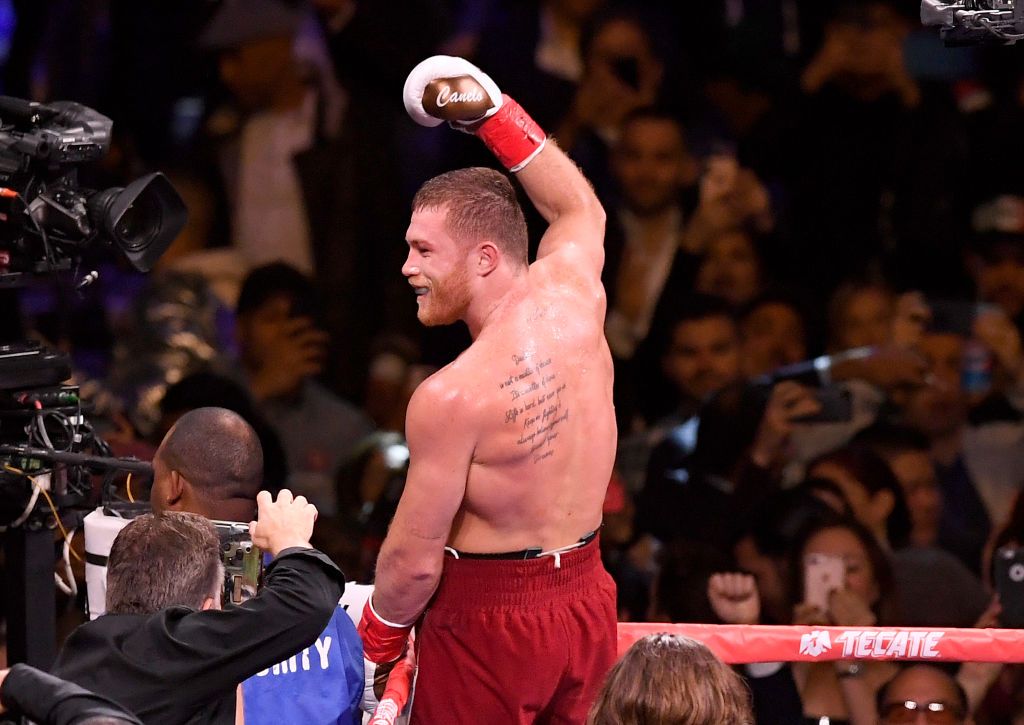 Canelo Alvarez Works On His Southpaw Stance, Jabs And Movement | IBTimes