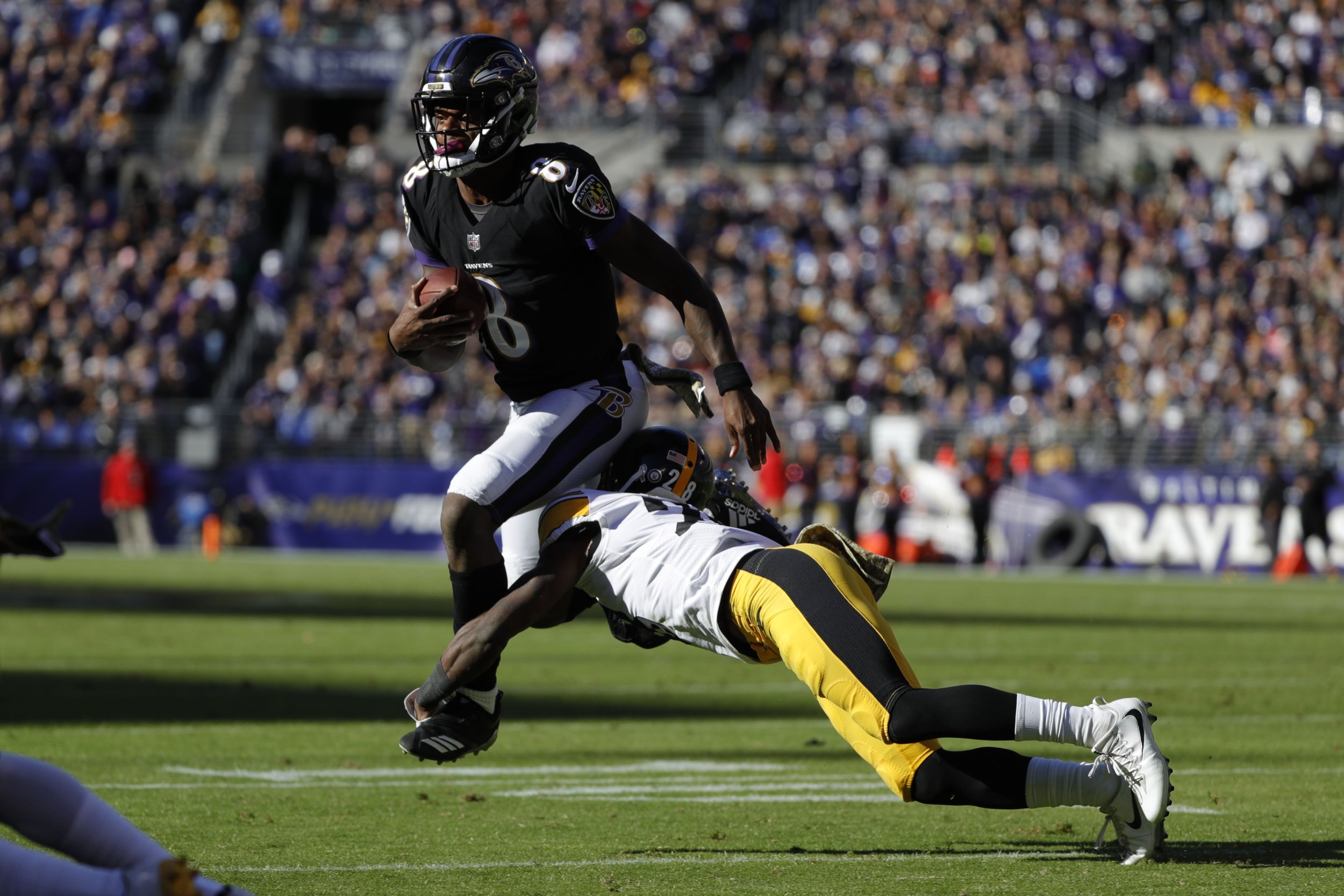 Steelers vs. Ravens Odds: Betting Lines Suggest Lamar Jackson Will Rest in  Week 17