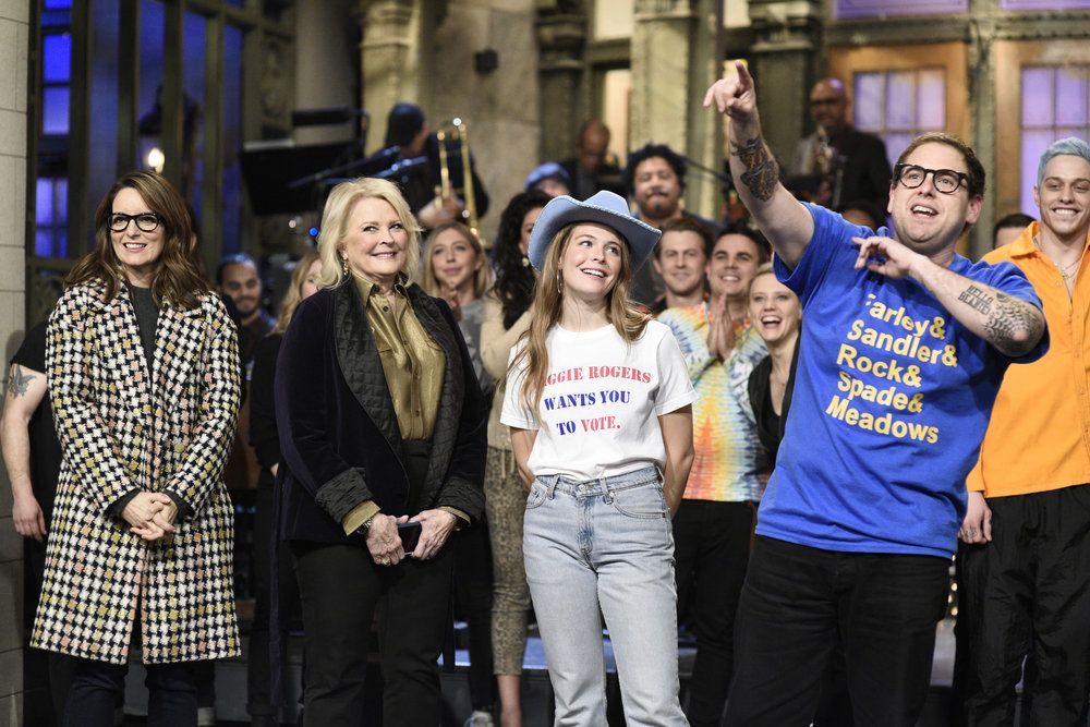 Is ‘SNL’ New Tonight? 7 Things To Watch On Dec. 29