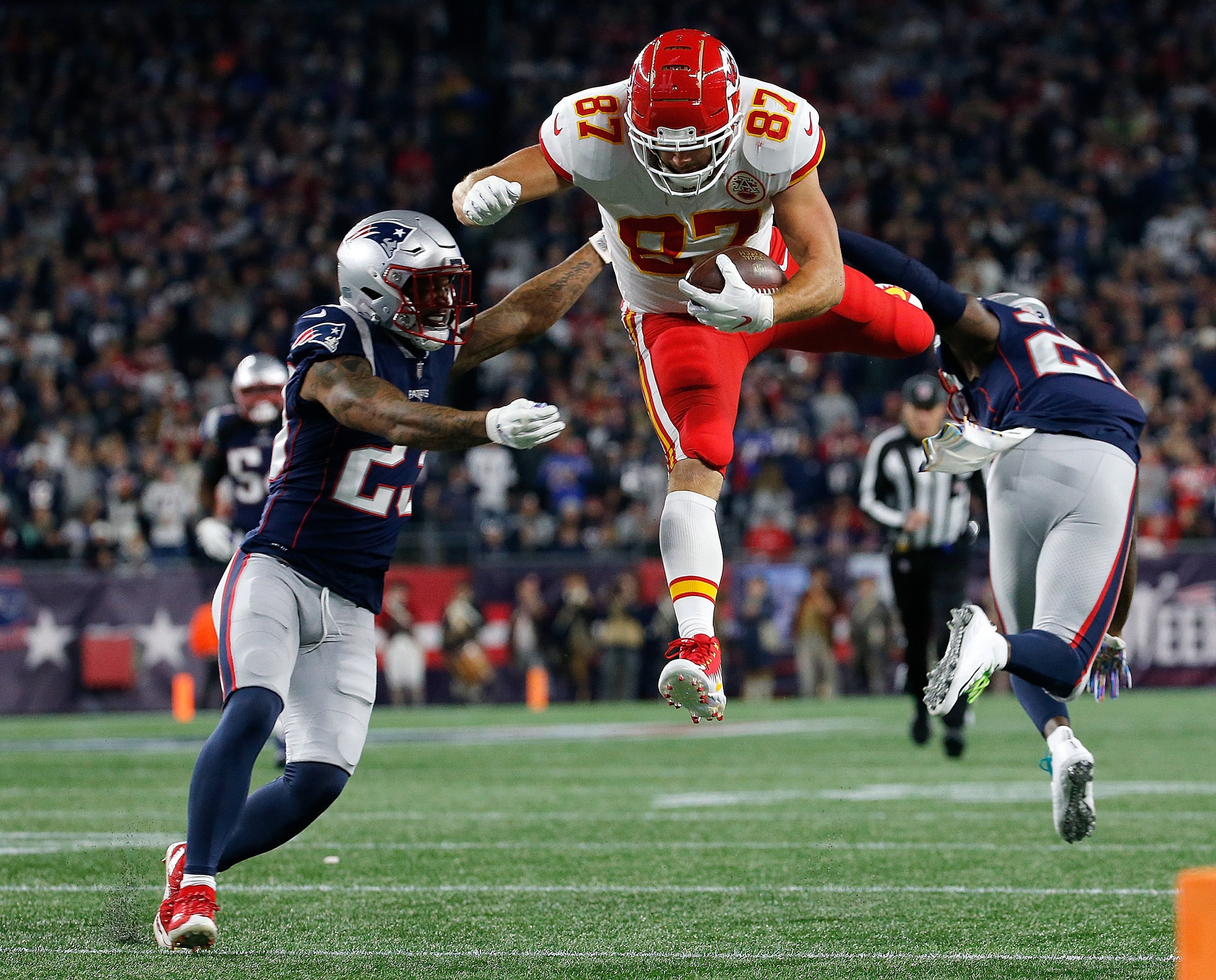 Travis Kelce Vs Rob Gronkowski Among The Top Matchups In Chiefs Patriots Afc Championship Ibtimes