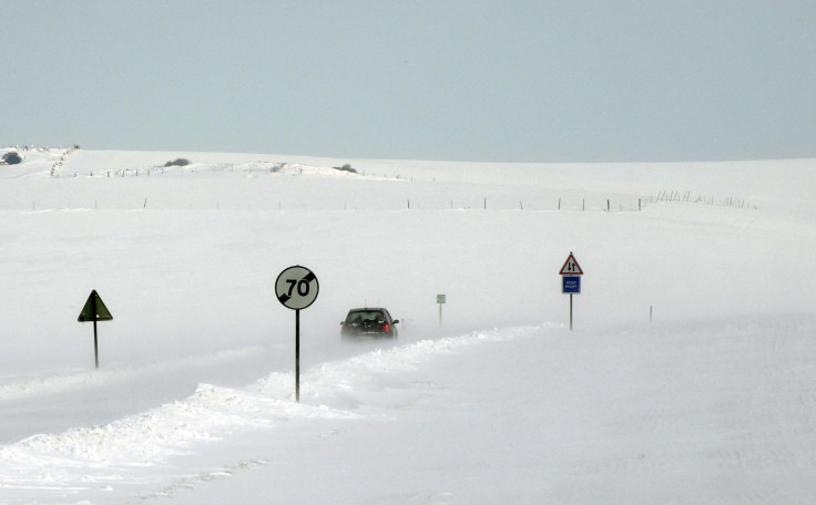 snow road