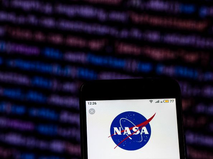 Trump Pressures NASA To Send People To Mars 