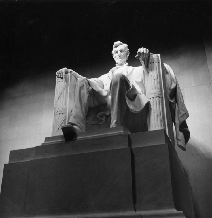 Lincoln statue