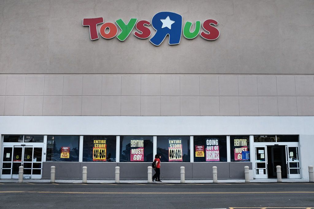 It’s Back! Toys R Us Set To Open Two Stores