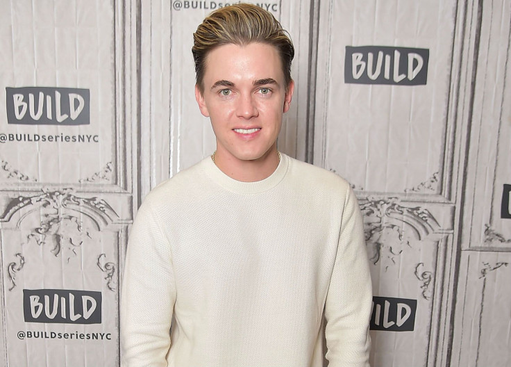 jesse mccartney 2018 aol build