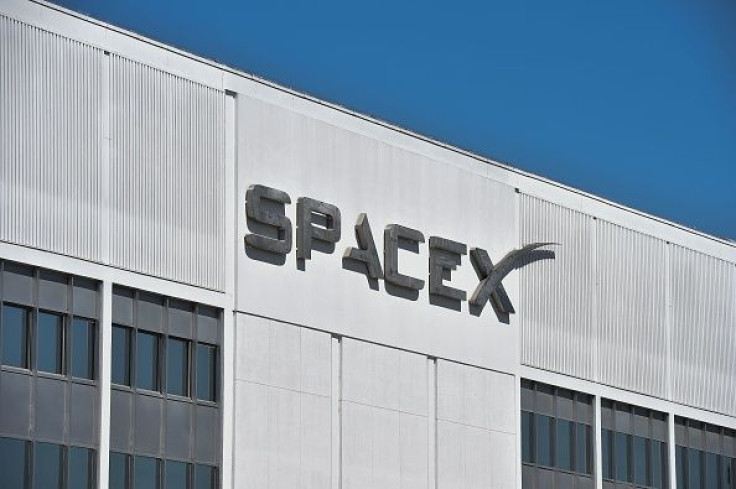 spaceX