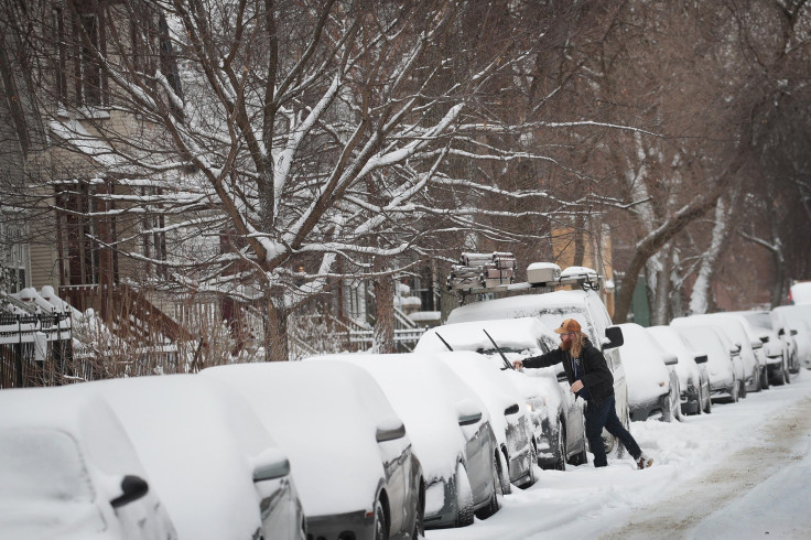 Winter snowfall in Chicago