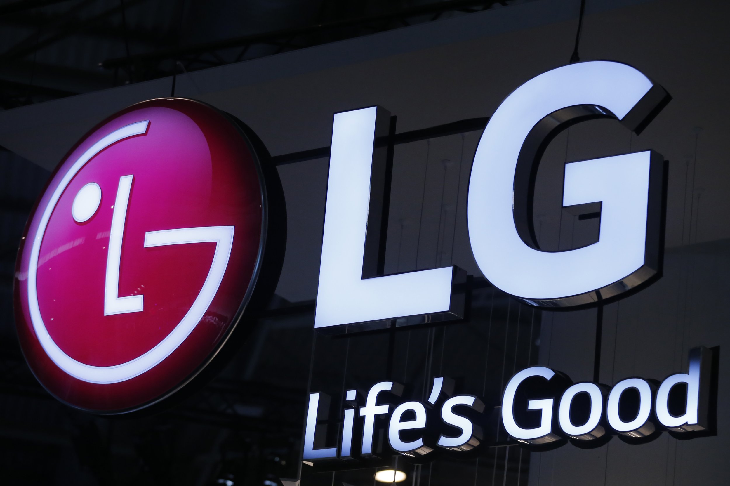 Lg остановилась. LG логотип. LG Life s good логотип. LG Life's good телевизор. Картинки LG.