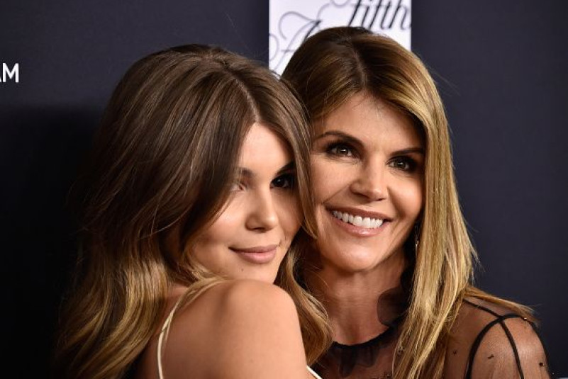 Olivia Jade and lori loughlin