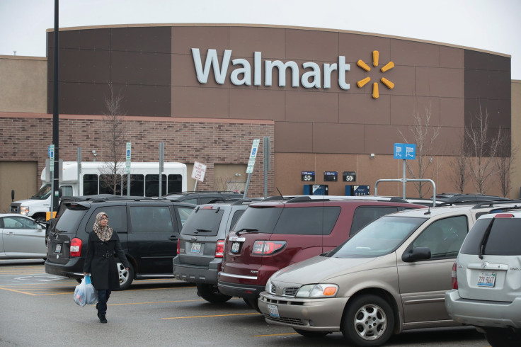 GettyImages-Walmart store display