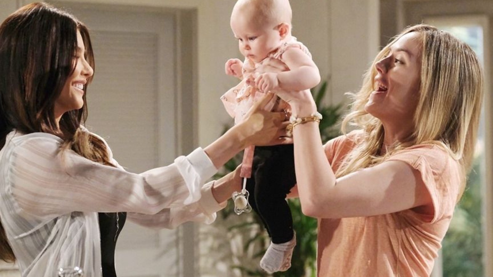 'Bold And The Beautiful' Spoilers: Will Hope Make A Shocking Request From Steffy? | IBTimes