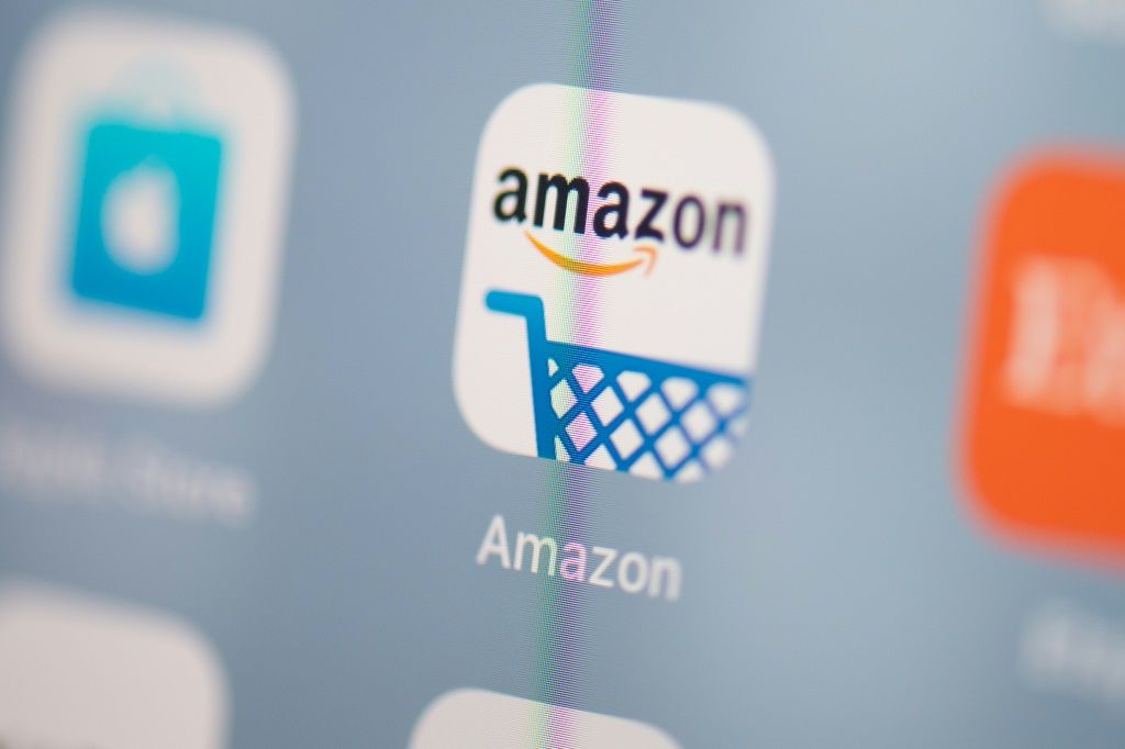 Can You Pay With Cash On Amazon? Here's How To Do It | IBTimes