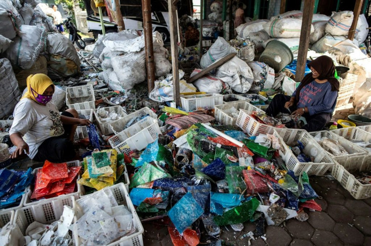 Greenpeace warns that plastics prosperity in Indonesia comes at a huge environmental and public health cost