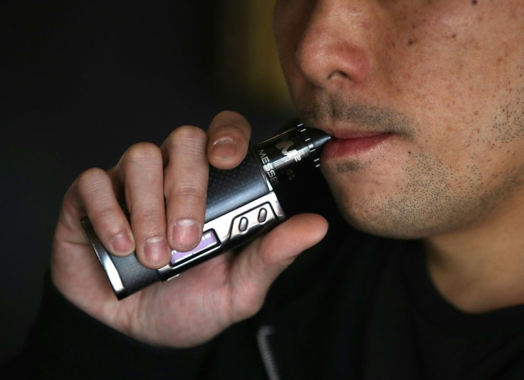 e-cigarette vape