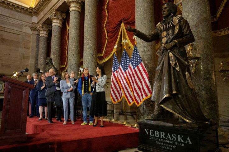 A statue of Ponca Chief Standing Bear, whose reversal of injustice in 1879 against Native Americans made him a national hero, was unveiled in the US Capitol's Statuary Hall by congressional and Nebraska dignitaries