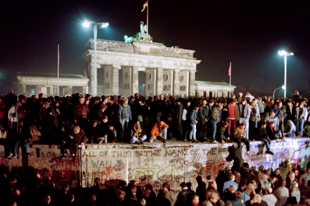 30 Years After Berlin Wall Fell Hard Borders Are Back Ibtimes 9150