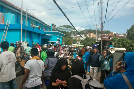 People were panicking as they fled their homes, an AFP journalist saw