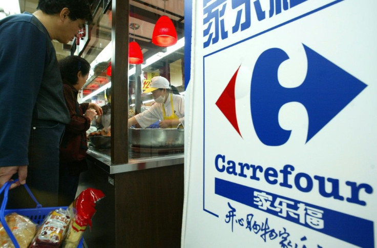 Suning has bought Carrefour's China business as it seeks to move into online food sales and expand its physical presence