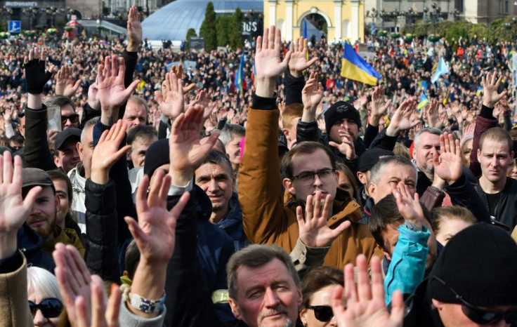 Many critics say the proposal favours Russia