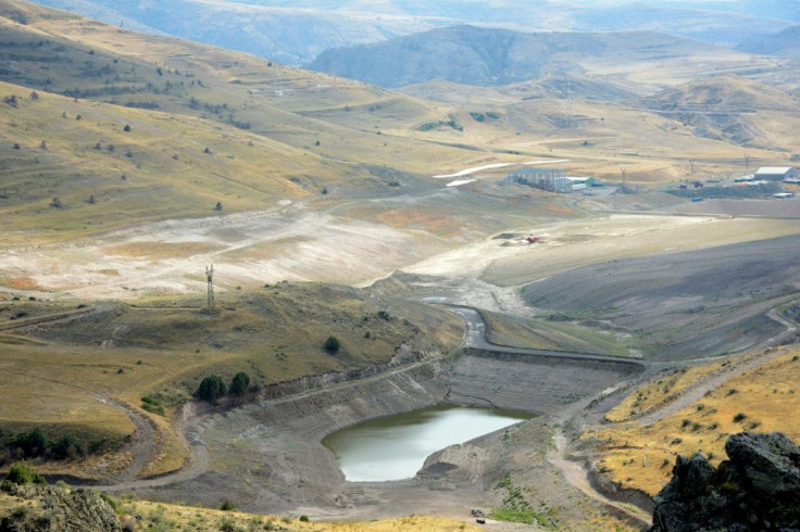 Prime Minister Nikol Pashinyan insists the project will be completed and has downplayed potential ecological risks