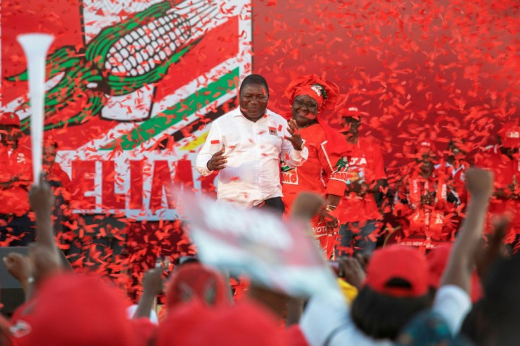 Mozambican ruling Party FRELIMO candidate and incumbent President Filipe Nyusi led the campaigning